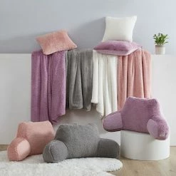 Koolaburra By UGG Shae Faux Fur Kids Throw Kb White 4 Koolaburra By UGG Shae Faux Fur Kids Throw Kb White -Koolaburra shop unnamed file 1041