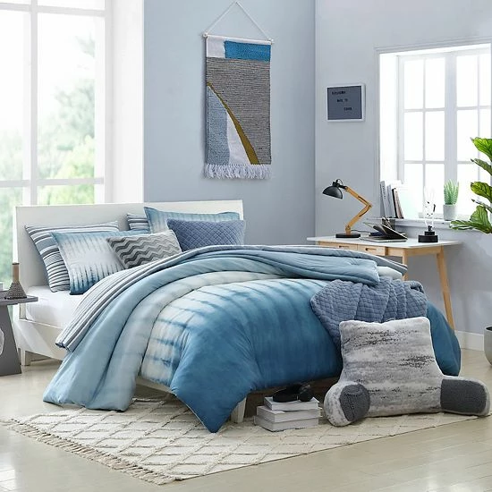 Koolaburra By UGG Porto Comforter Set With Shams Citadel 4 Koolaburra By UGG Porto Comforter Set With Shams Citadel - Image 4