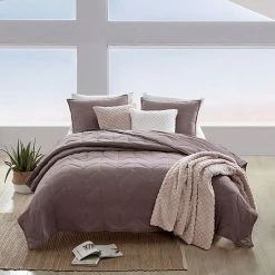 Koolaburra By UGG Koolawash Waves Quilt Set With Shams Mauve -Koolaburra shop unnamed file 1143