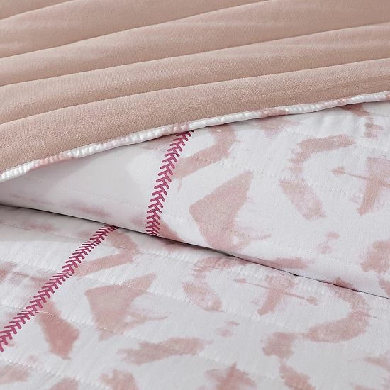 Koolaburra by UGG Wren Quilt Set with Shams Koolaburra By UGG Wren Quilt Set With Shams -Koolaburra shop unnamed file 1557