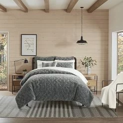 Koolaburra By UGG Bella Faux Fur Comforter Set With Shams Frost Gray 6 Koolaburra By UGG Bella Faux Fur Comforter Set With Shams Frost Gray -Koolaburra shop unnamed file 215