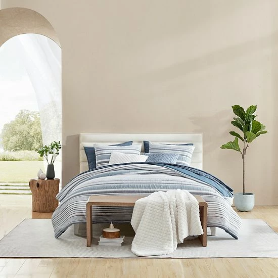 Koolaburra By UGG Ursa Comforter Set With Shams Blue Mirage 8 Koolaburra By UGG Ursa Comforter Set With Shams Blue Mirage - Image 8