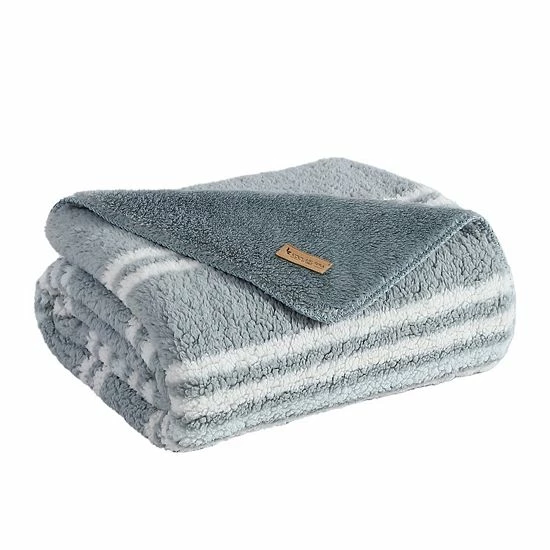 Koolaburra By UGG Roberta Sherpa Throw Birch 6 Koolaburra By UGG Roberta Sherpa Throw Birch - Image 6