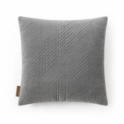 Koolaburra By UGG Lona Throw Pillow Verdent -Koolaburra shop unnamed file 763